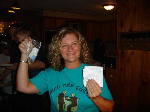 Linda's guesses that the 50 pounds of potatoes would made 950 cakes. It was actually 946. My guess was 941.
